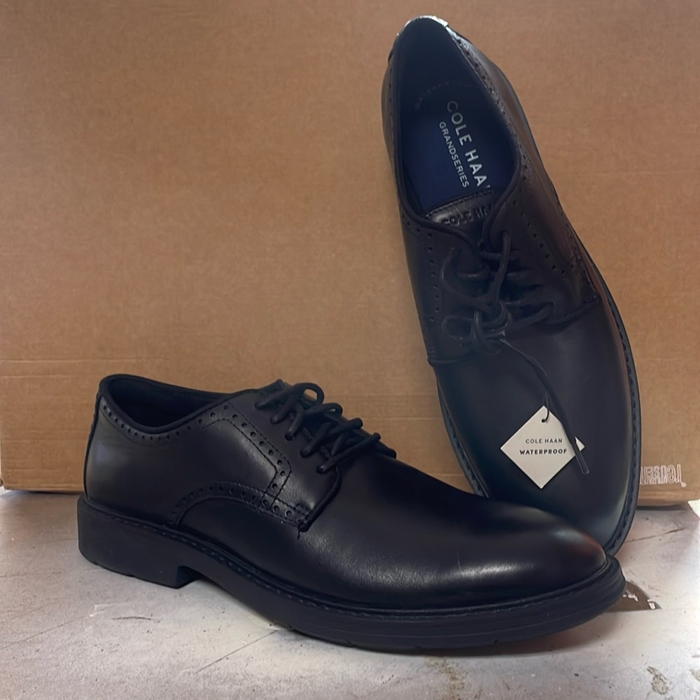 Cole haan goto plain Toe box